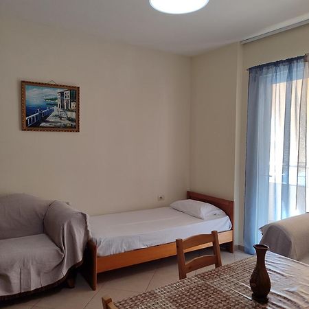 Seaview Apartment Detjoni Саранда Екстер'єр фото