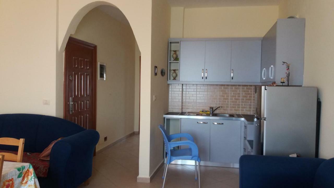 Seaview Apartment Detjoni Саранда Екстер'єр фото